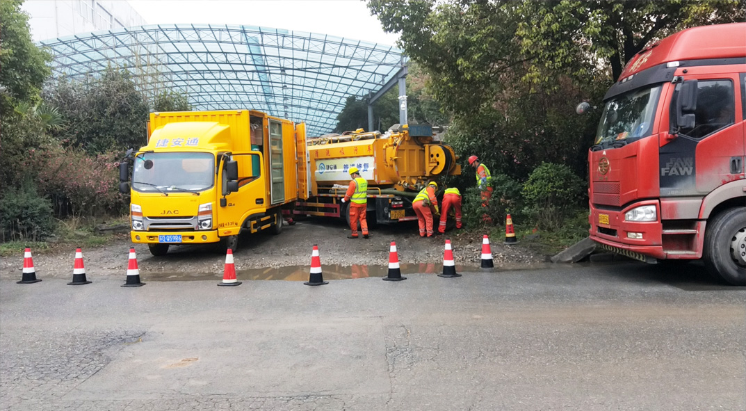 乌烈镇成区雨污水管网“四位一体”检测疏通项目